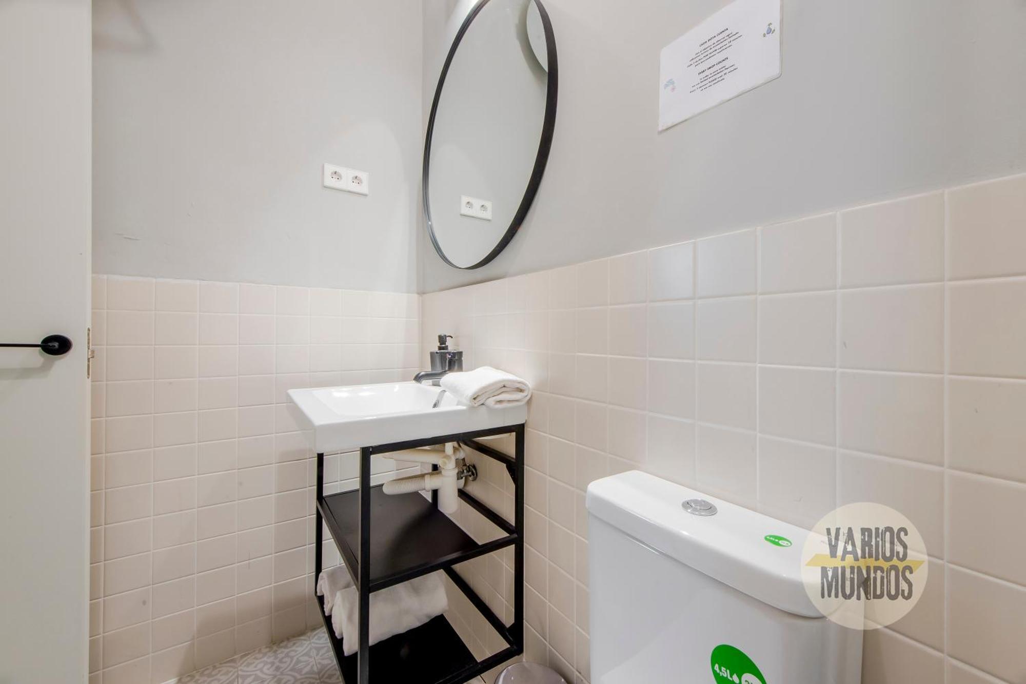 Modern Apt & Cool Interior Design A 20 Metros Del Retiro E1 Madryt Zewnętrze zdjęcie