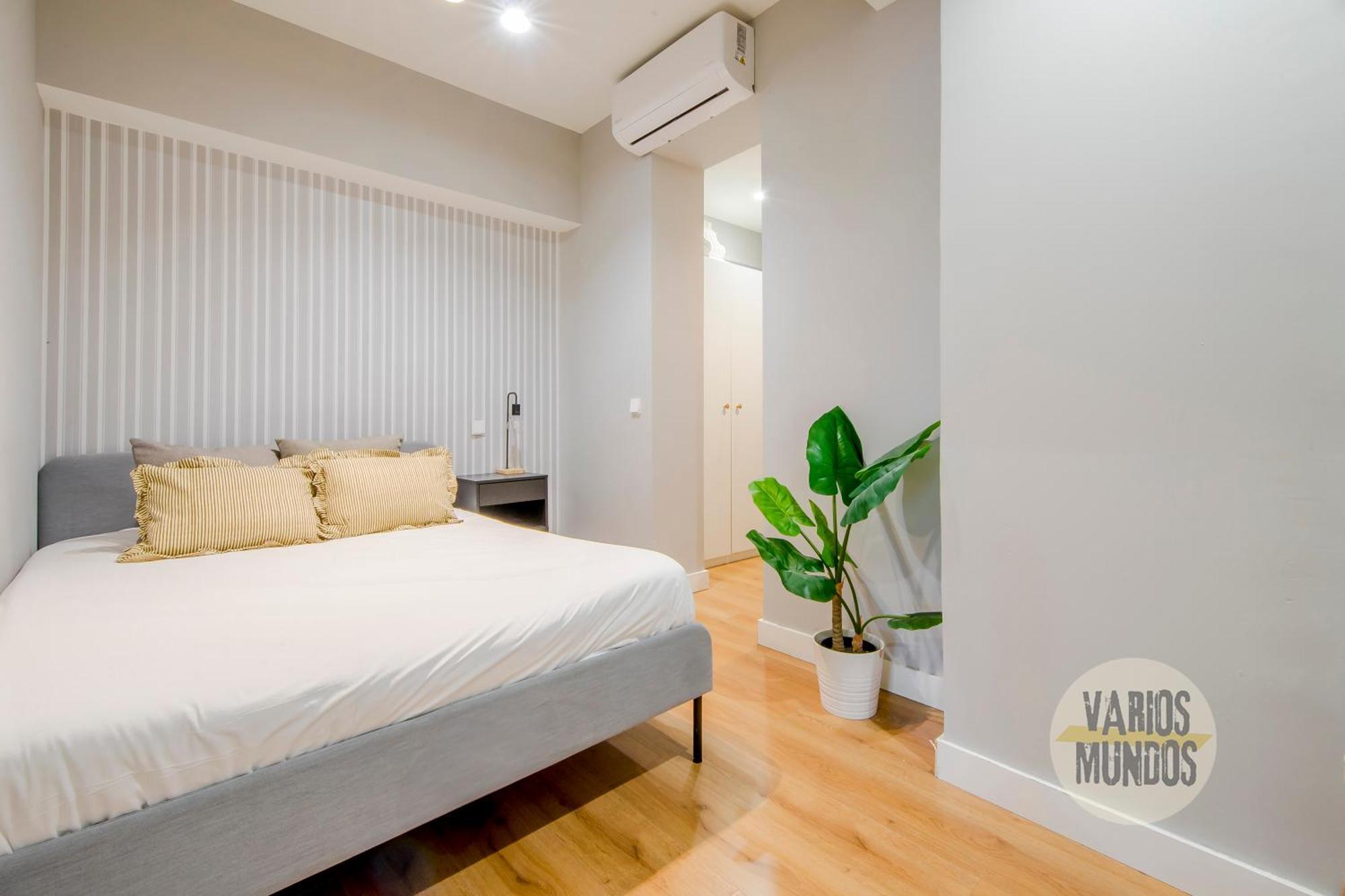 Modern Apt & Cool Interior Design A 20 Metros Del Retiro E1 Madryt Zewnętrze zdjęcie